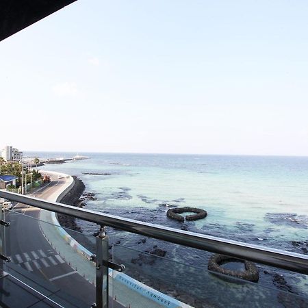 Poem House Aparthotel Jeju Buitenkant foto